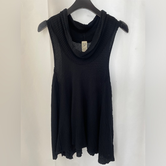 Free People - We the Free Swing It Cowl Top in Black - Picture 3 of 6